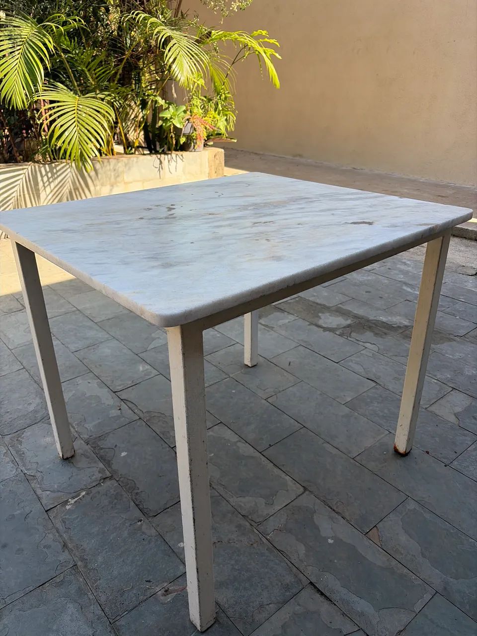 Mesa de mármore 