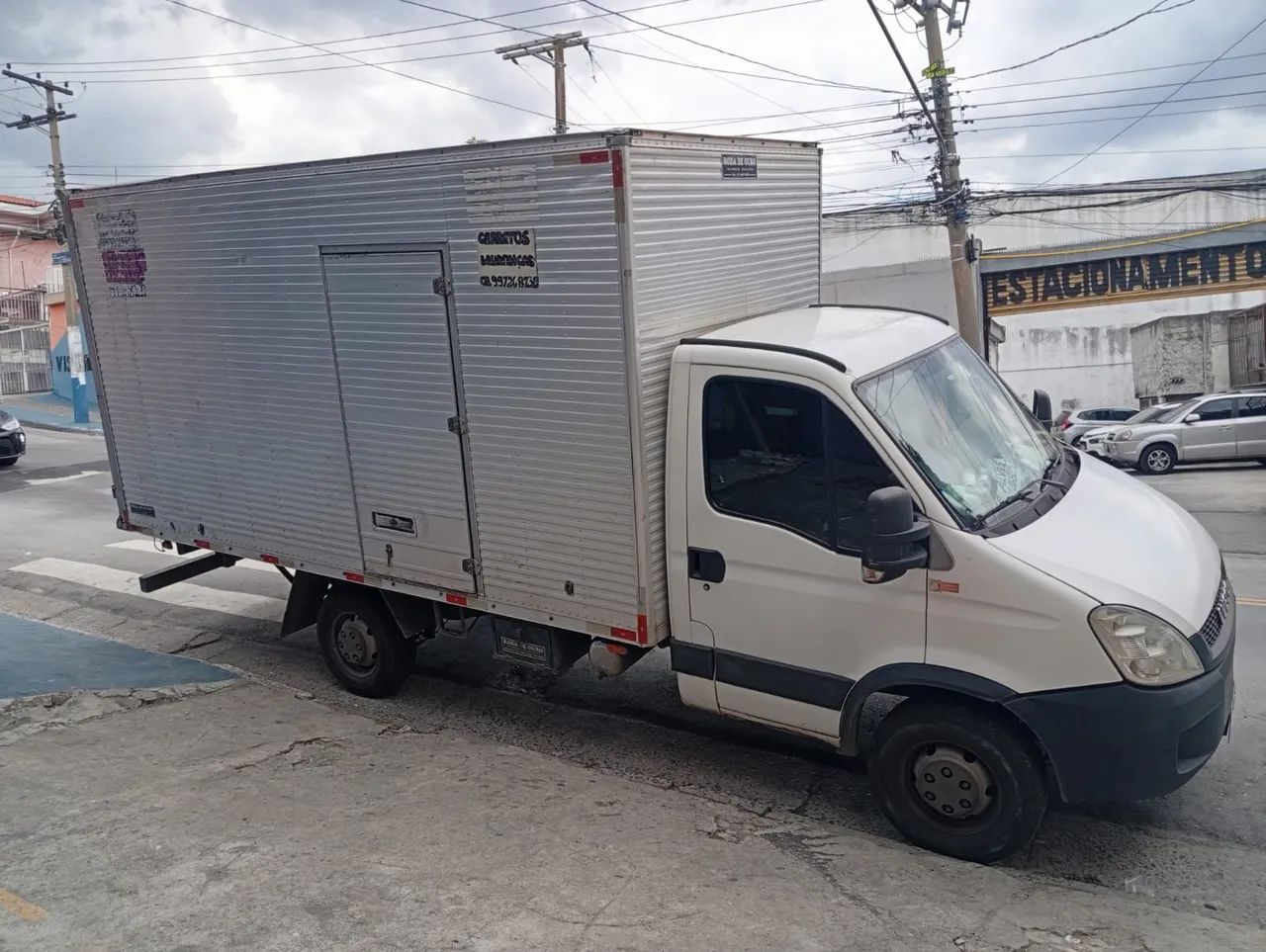 Iveco 35S14-baú-ano 2019