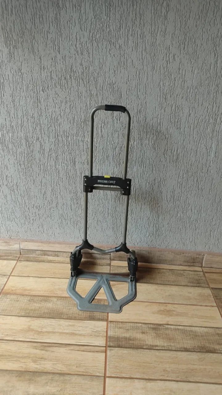 CARRINHO DE MÃO DOBRÁVEL ( EM FERRO )  - Foto 2