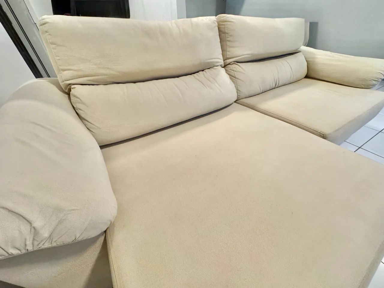 Sofá Retrátil Suede 4 lugares - 2,8m