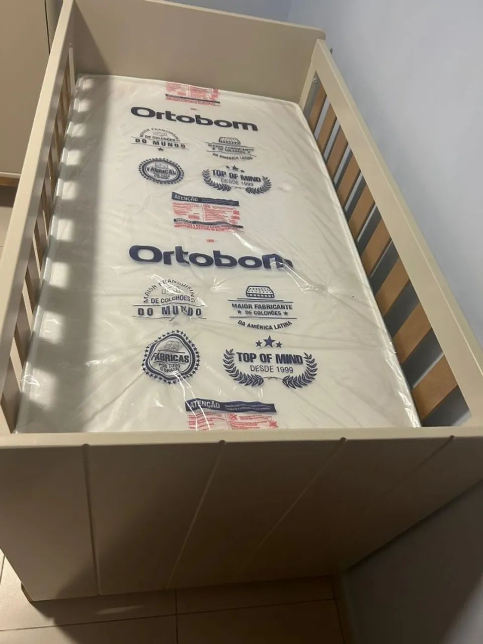 Berço lótus marca reller novo, com colchão Ortobom  - Foto 3