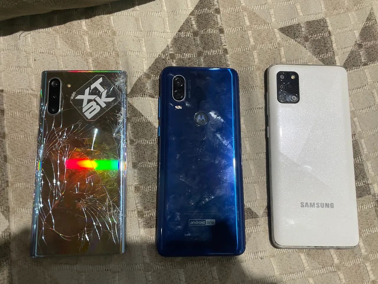CELULARES RETIRADA DE PEÇAS