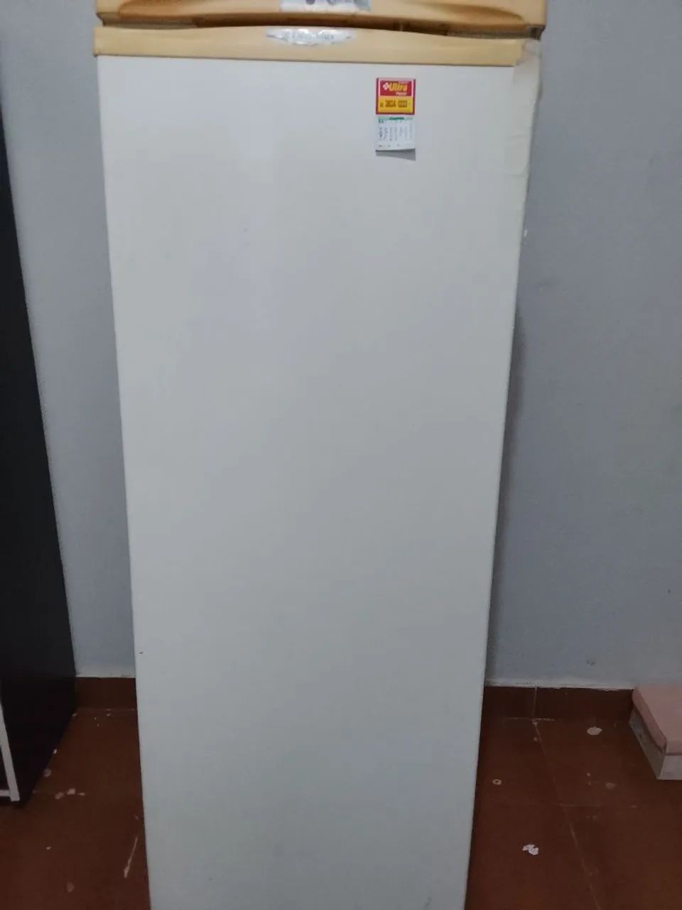 Geladeira Electrolux (COM DEFEITOS) 