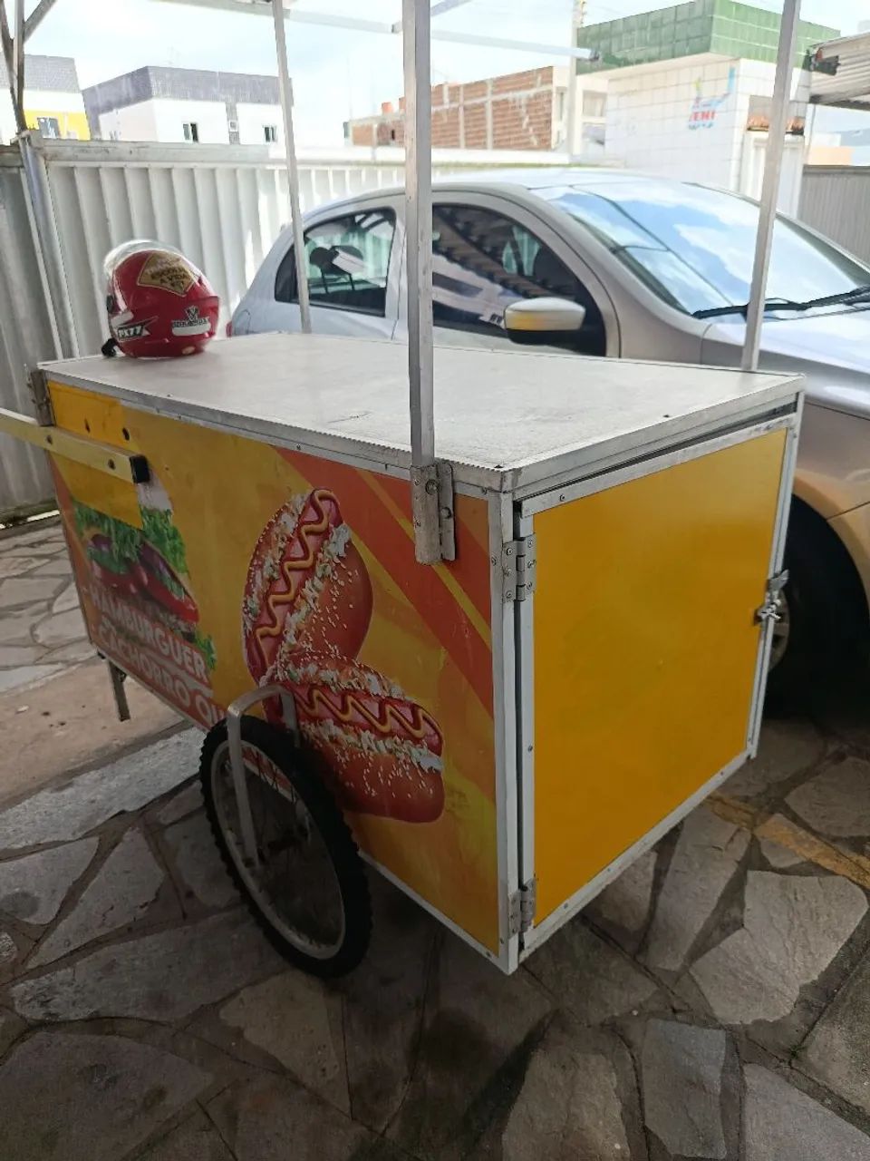 Carinhoso de lanche 