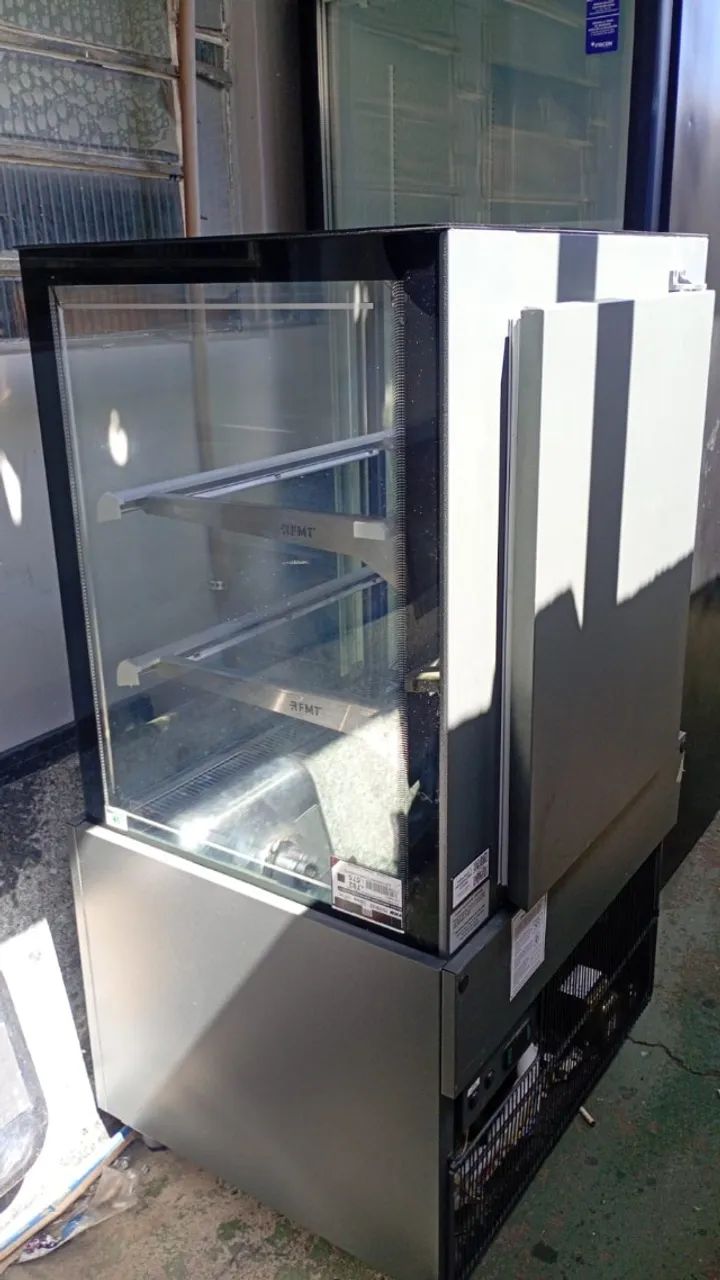 Refrigerador Expositor Refrimate Premium - Pouquíssimo Uso