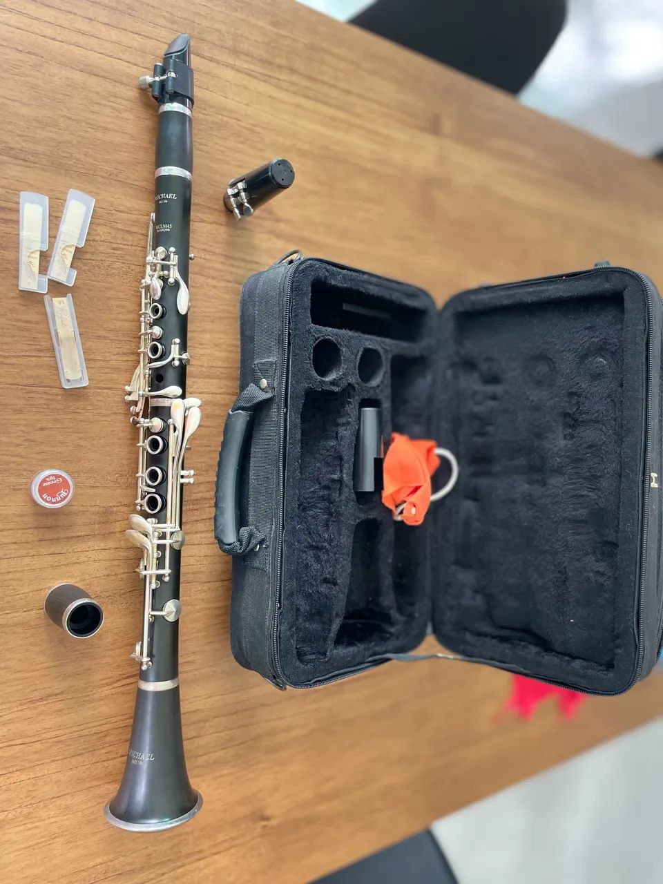Clarinete Michael + boquilha Scott - Foto 5