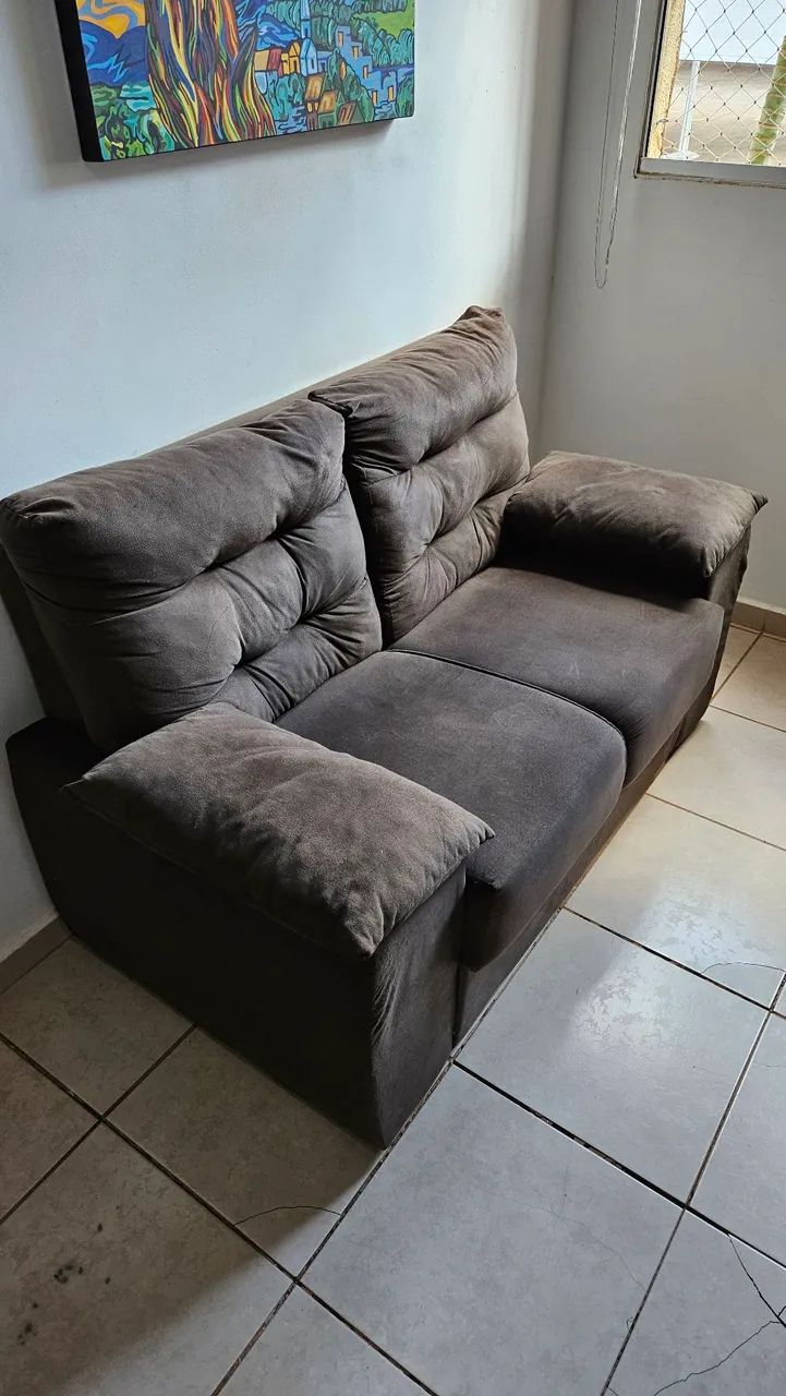 Sofá Luxemburgo 2 Lugares 1.52M Tecido Suede Café  - Foto 3