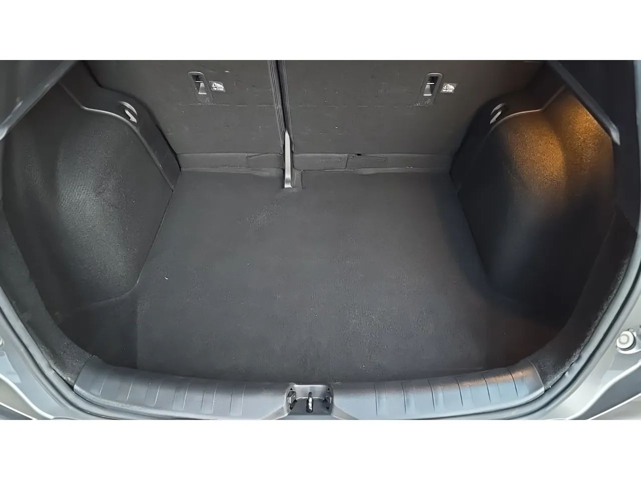 Nissan Kicks Sense 1.6 16V Flex Aut., foto 9 de 14