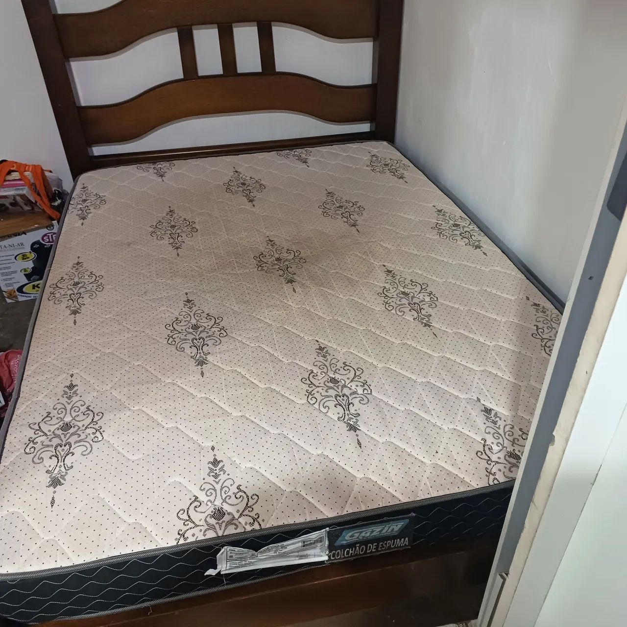 Cama madeira  com colchão  - Foto 2