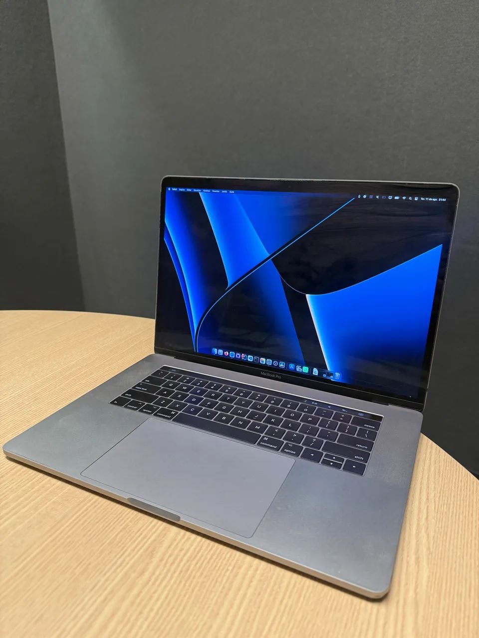 Macbook Pro 2017 A707 |15 polegadas | Intel i7 | 16gb ram | 256gb ssd