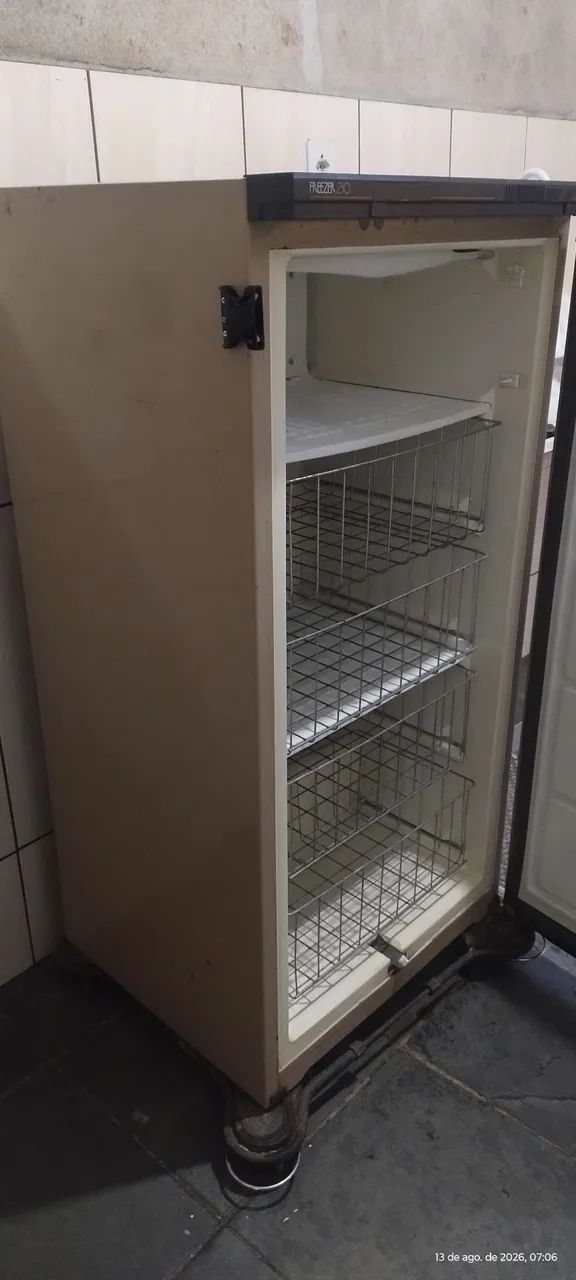 Frizer vertical Consul 230 litros - Foto 5