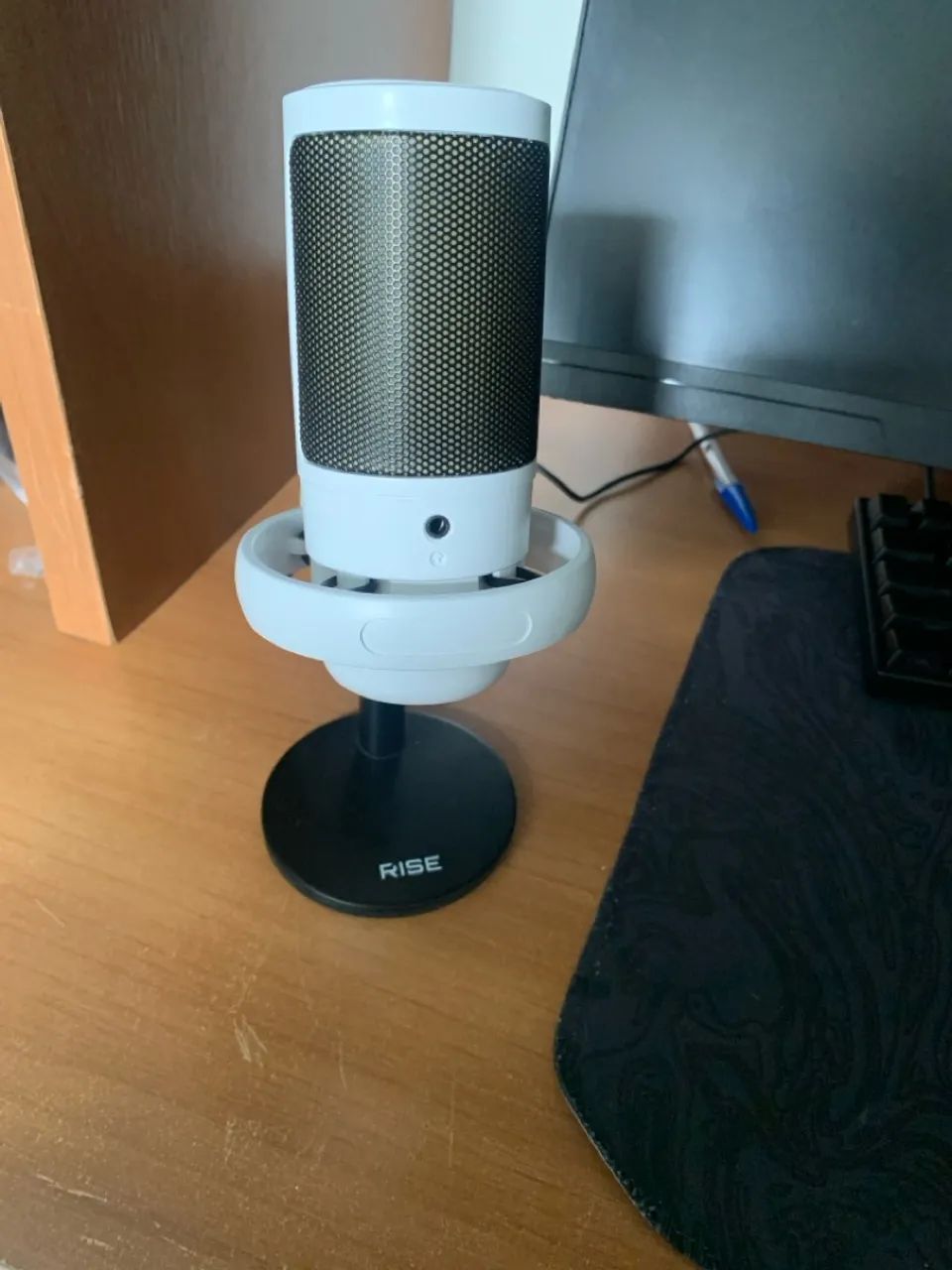 Microfone rise mode 05