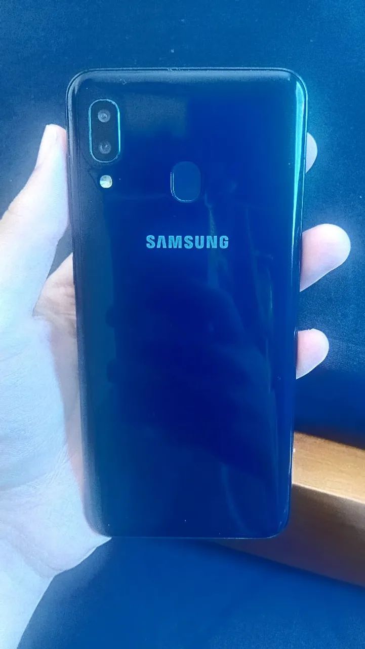 Samsung Galaxy A20 - Foto 3