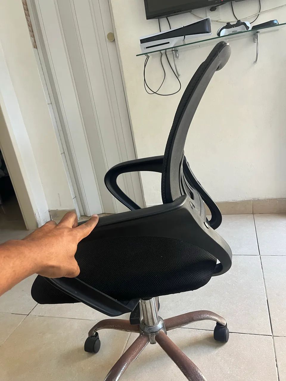 CADEIRA DE ESCRITÓRIO ERGONÔMICA   - Foto 3