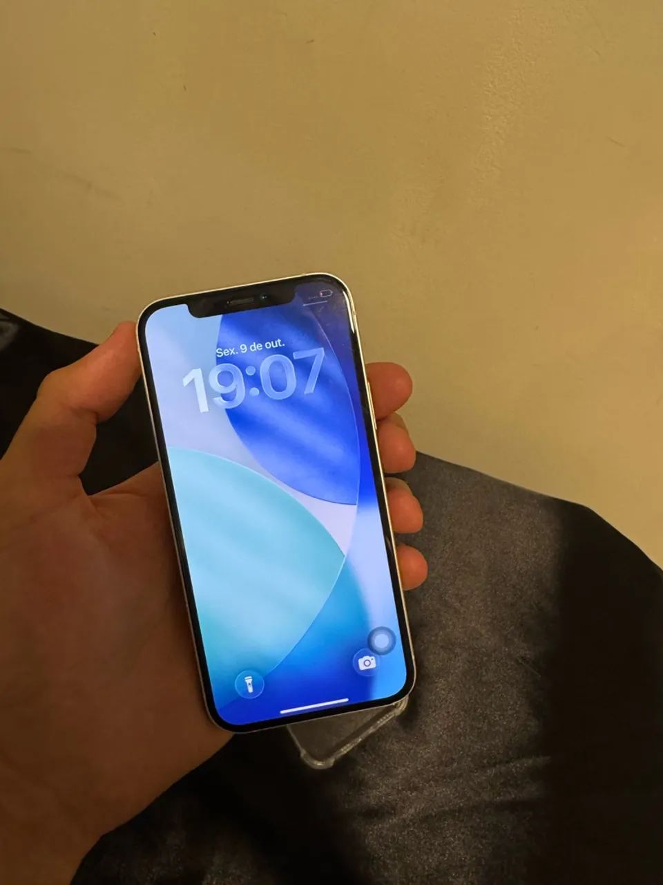 iPhone 12 64gb Branco  - Foto 5