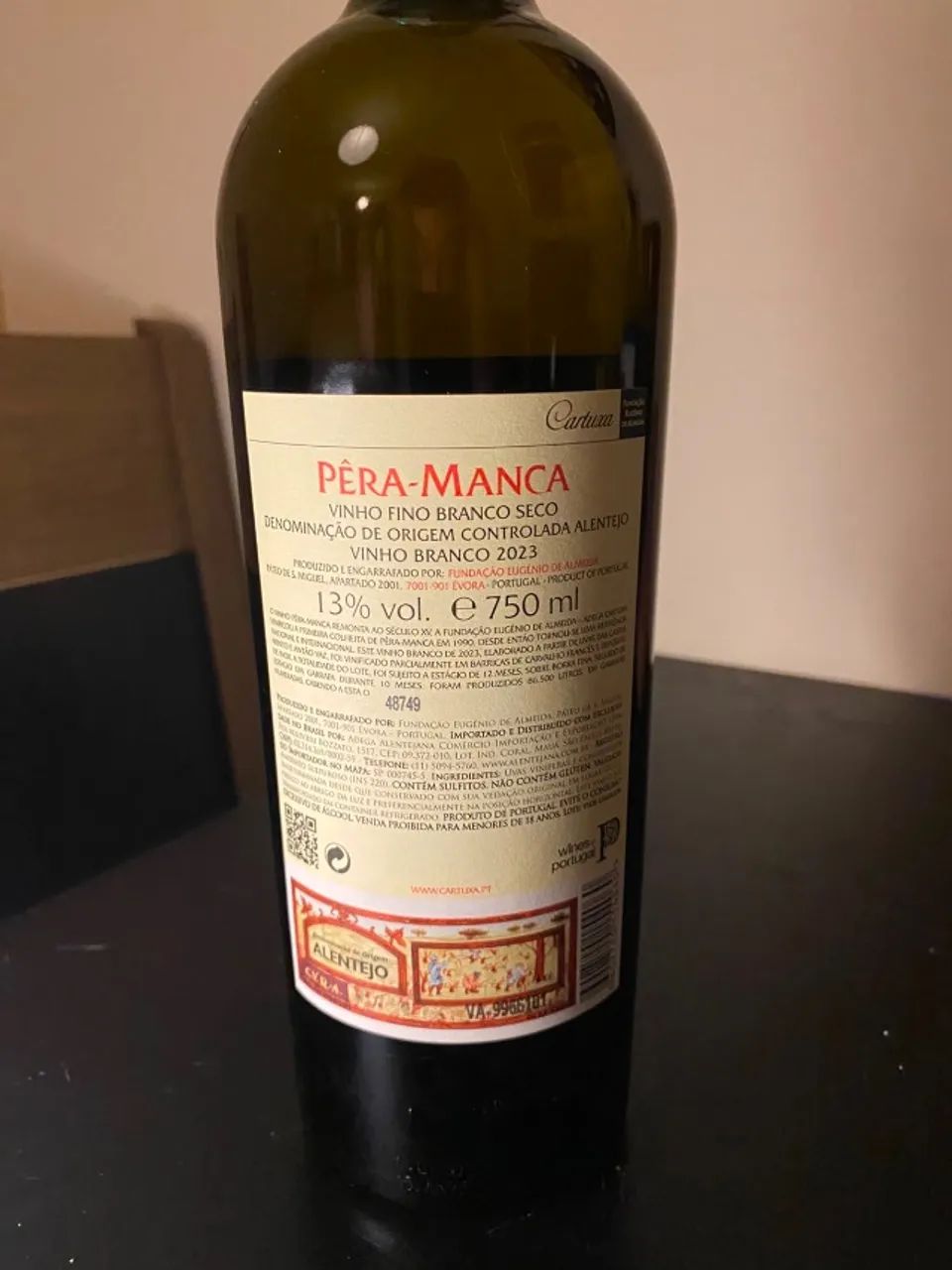 Vinho Branco Português Pêra-Manca 750 ml (Português) - Foto 2