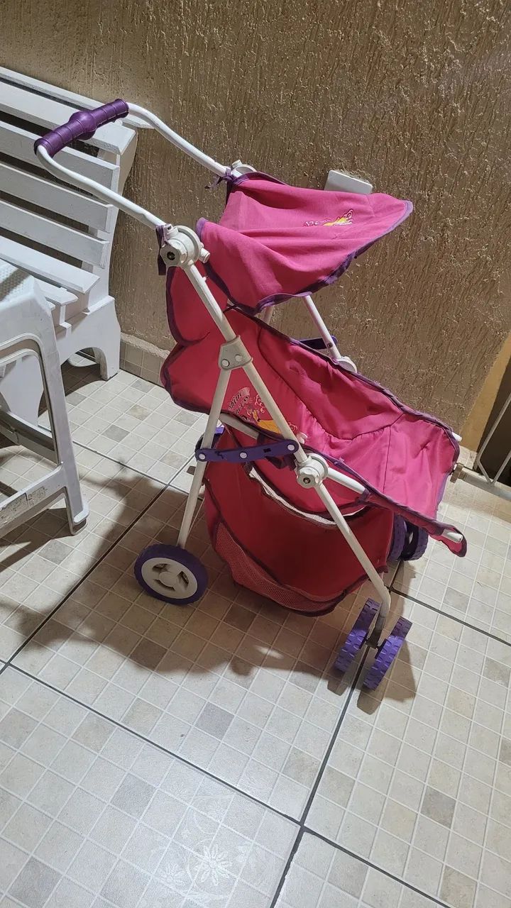 Carrinho de bonecas infantil 