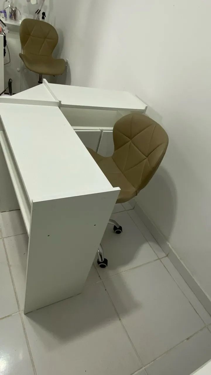 Mesa de manicure  - Foto 3