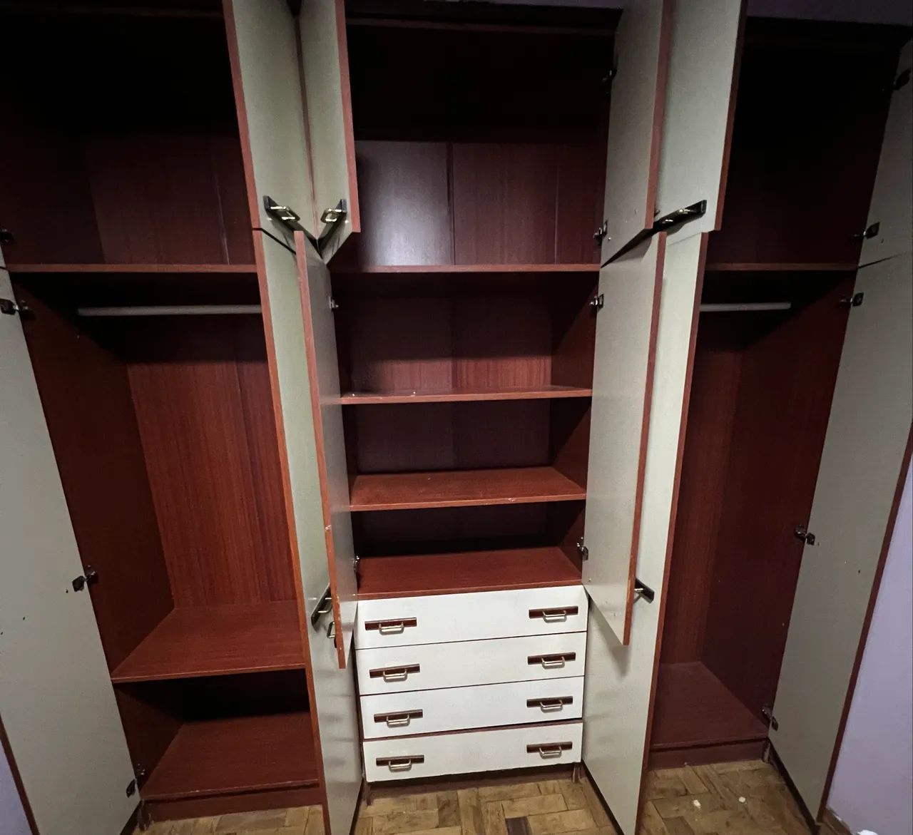 Guarda roupa Carraro - Foto 2