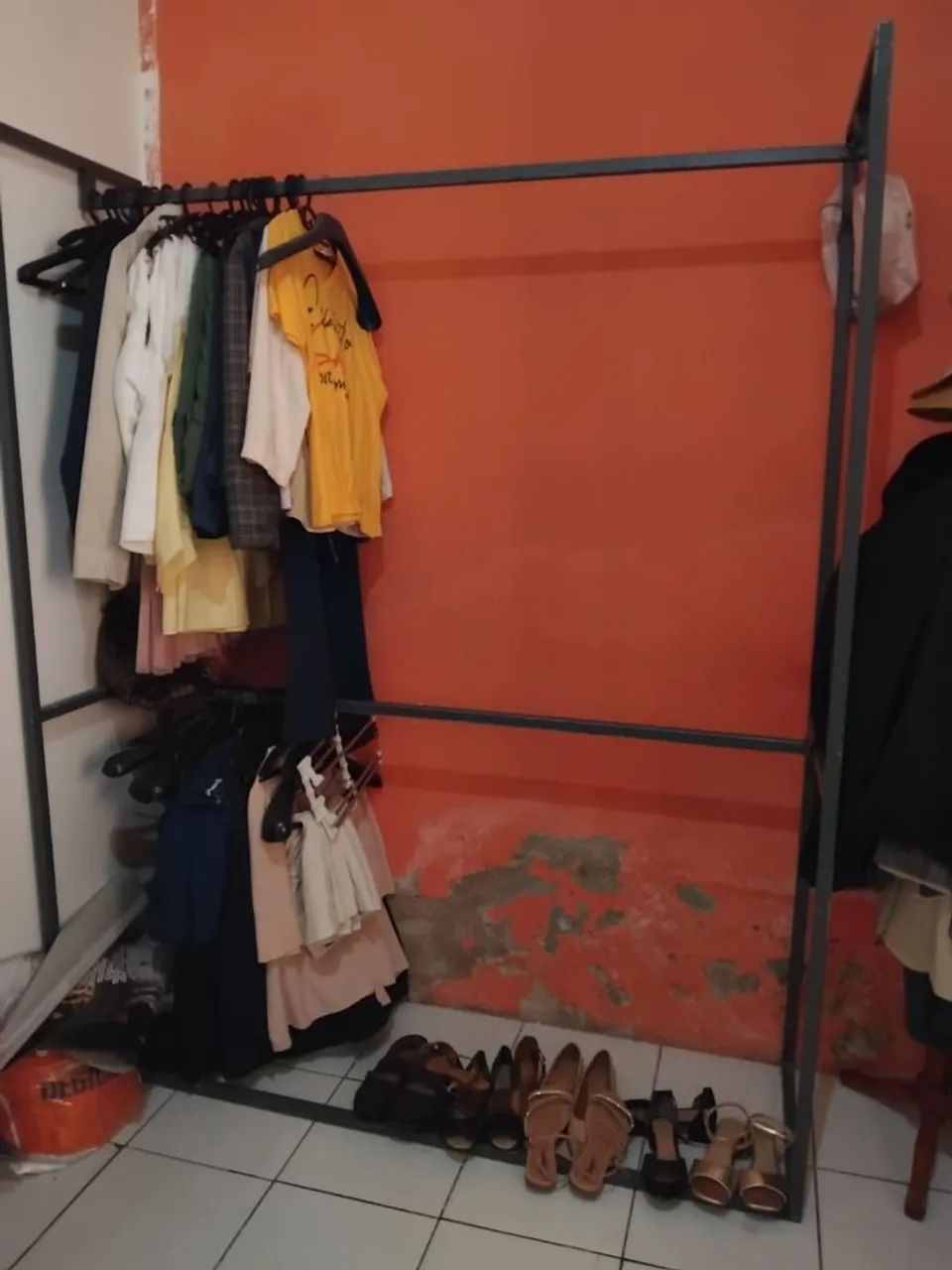 2 Araras para roupa galvanizado  - Foto 3