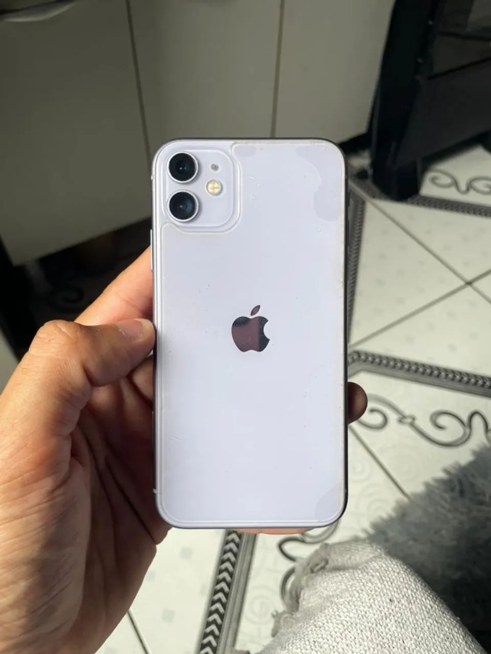 VENDO IPHONE 11 64GB - Foto 2
