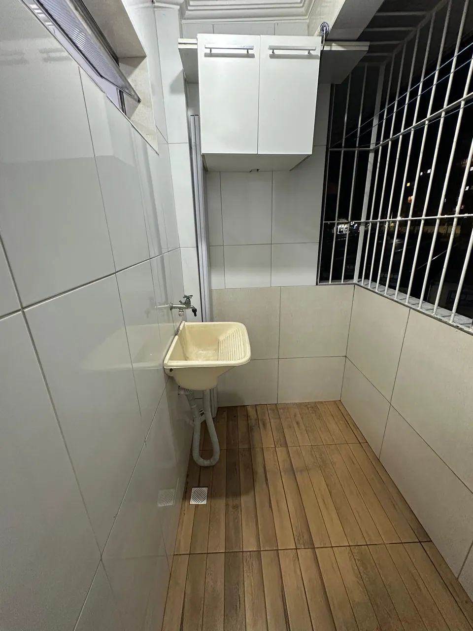 APARTAMENTO 2 QUARTOS GUAIANÁS ÁGUA E CONDOMÍNIO INCLUSOS - Foto 2