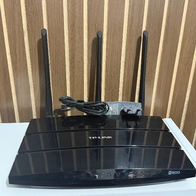 Roteador TP-LINK TD-W8990