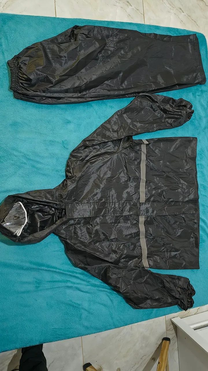 Capa de chuva  - Foto 2
