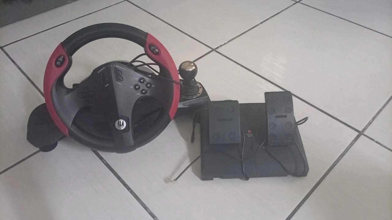 Volante de vídeo game e pc