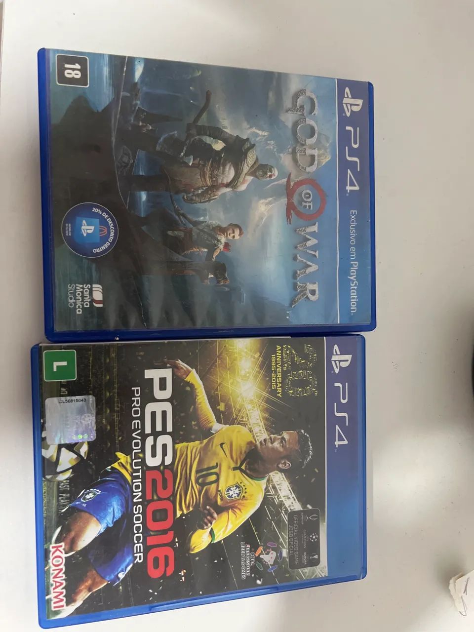 Pés 2016 e god of war 