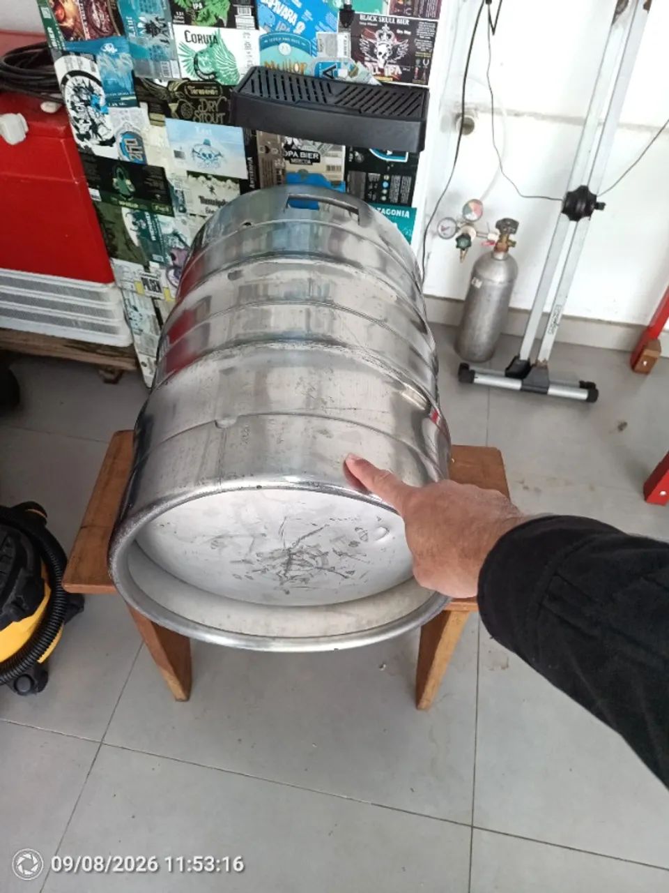 Vendo Barril 50L Chopp (cerveja) - Foto 4