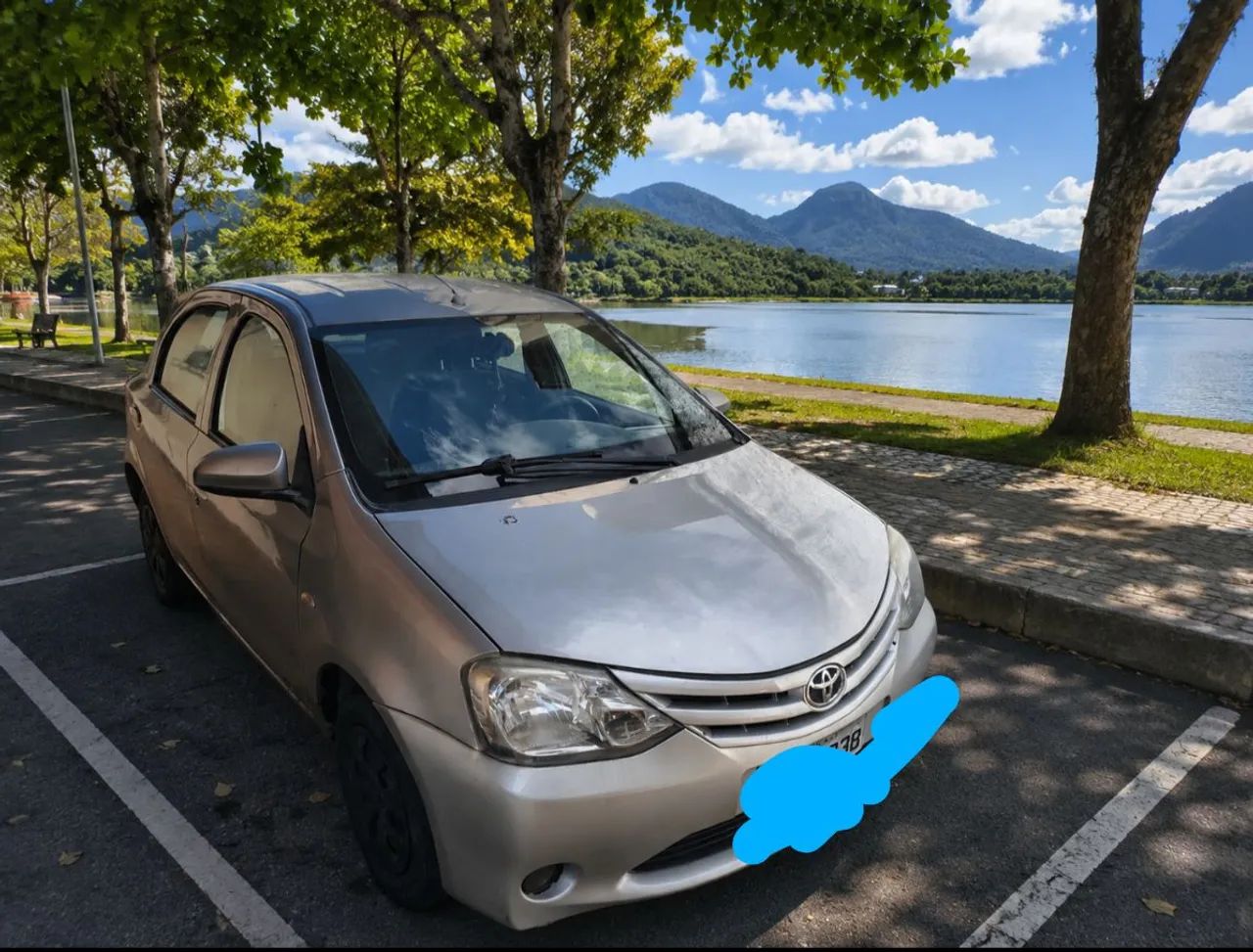 Toyota Etios 2015
