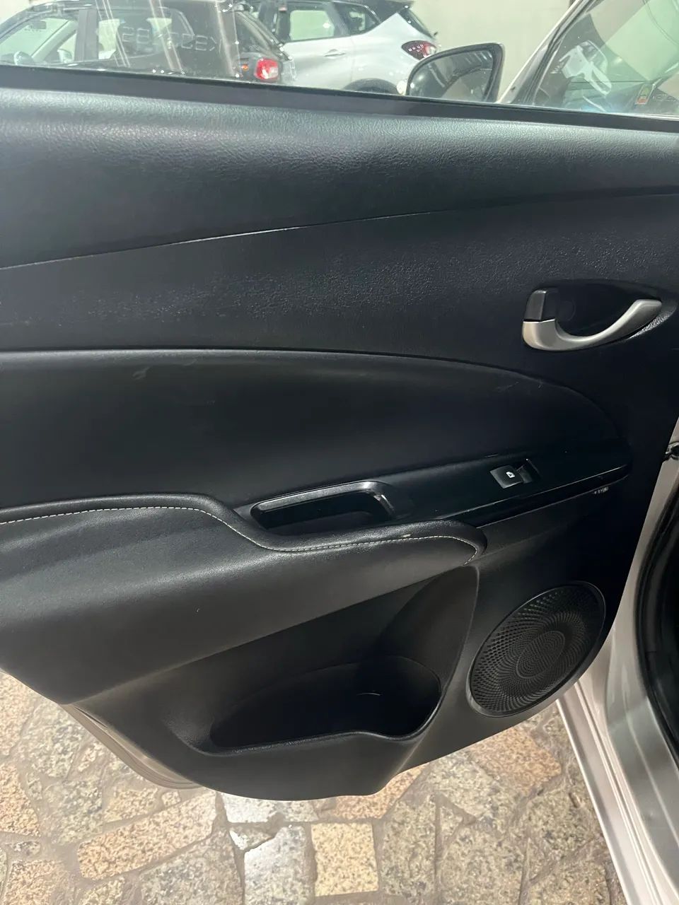 Toyota Yaris XS 1.5 Flex 16V 5P Aut. 2019 - Foto 6