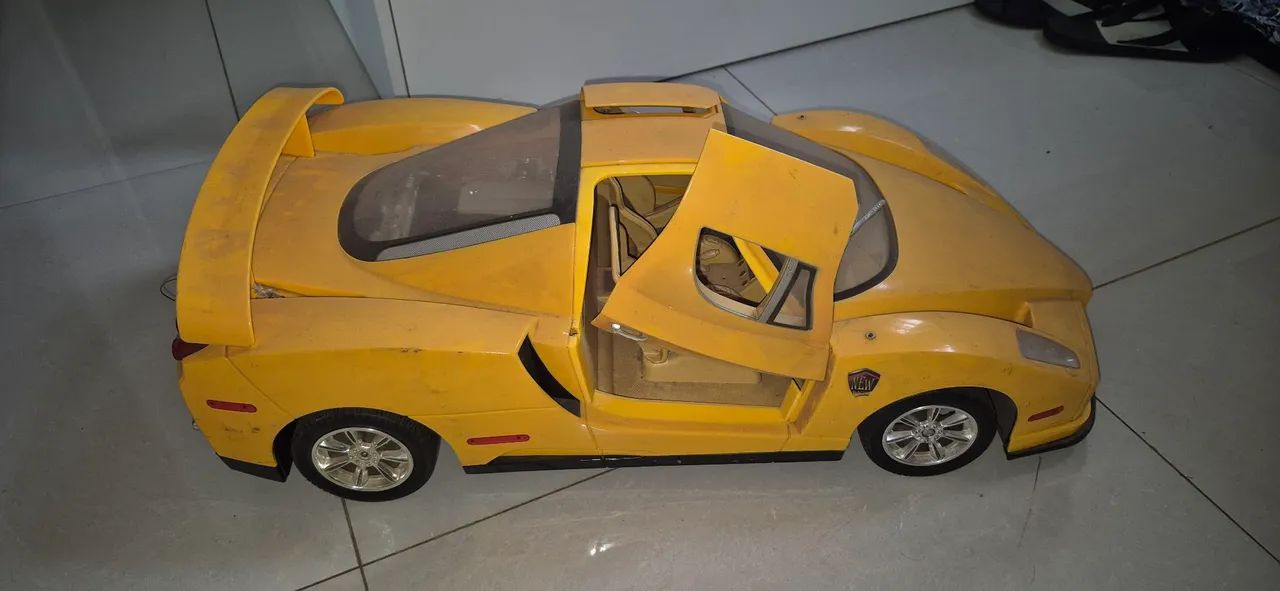 Ferrari de brinquedo - Foto 2