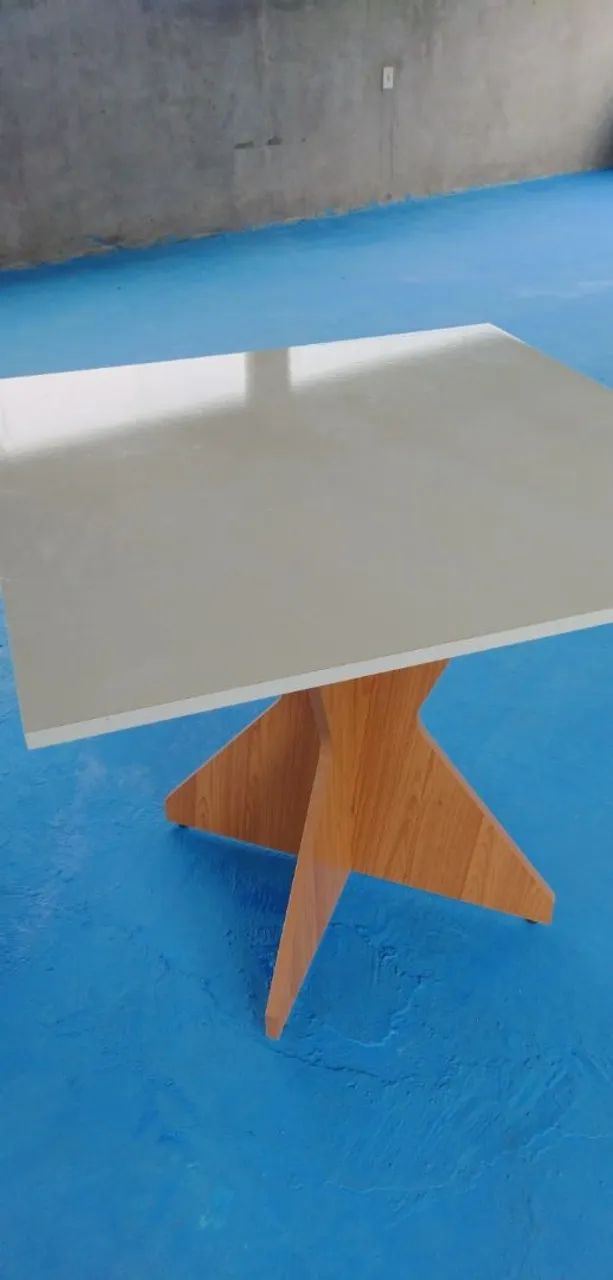 Vendo uma mesa com base amadeirado  - Foto 4