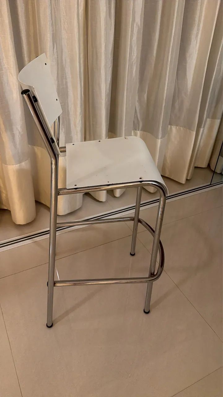 Cadeira alta em inox