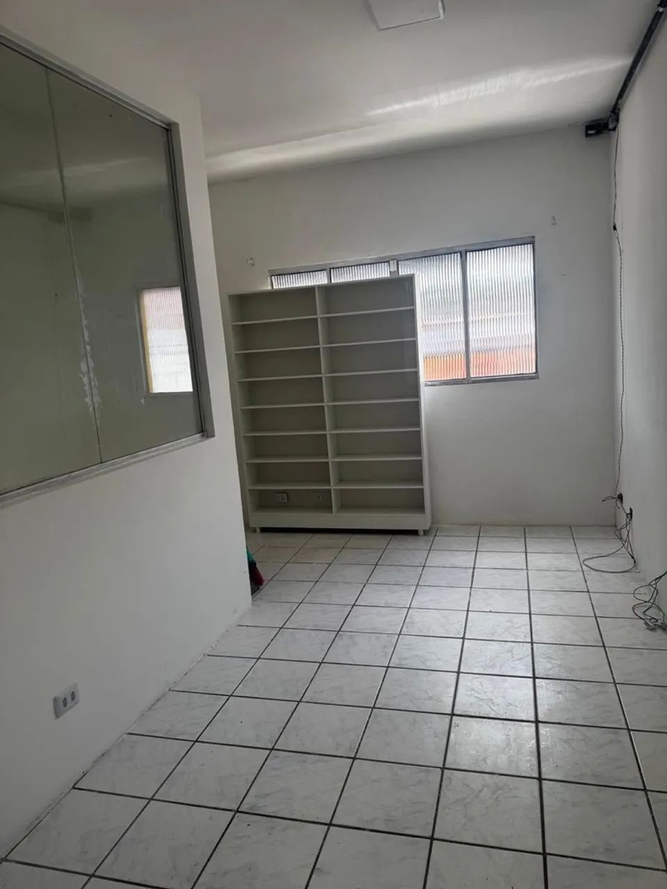Salas Comerciais para escritórios consultórios salão de beleza e etc - Foto 3