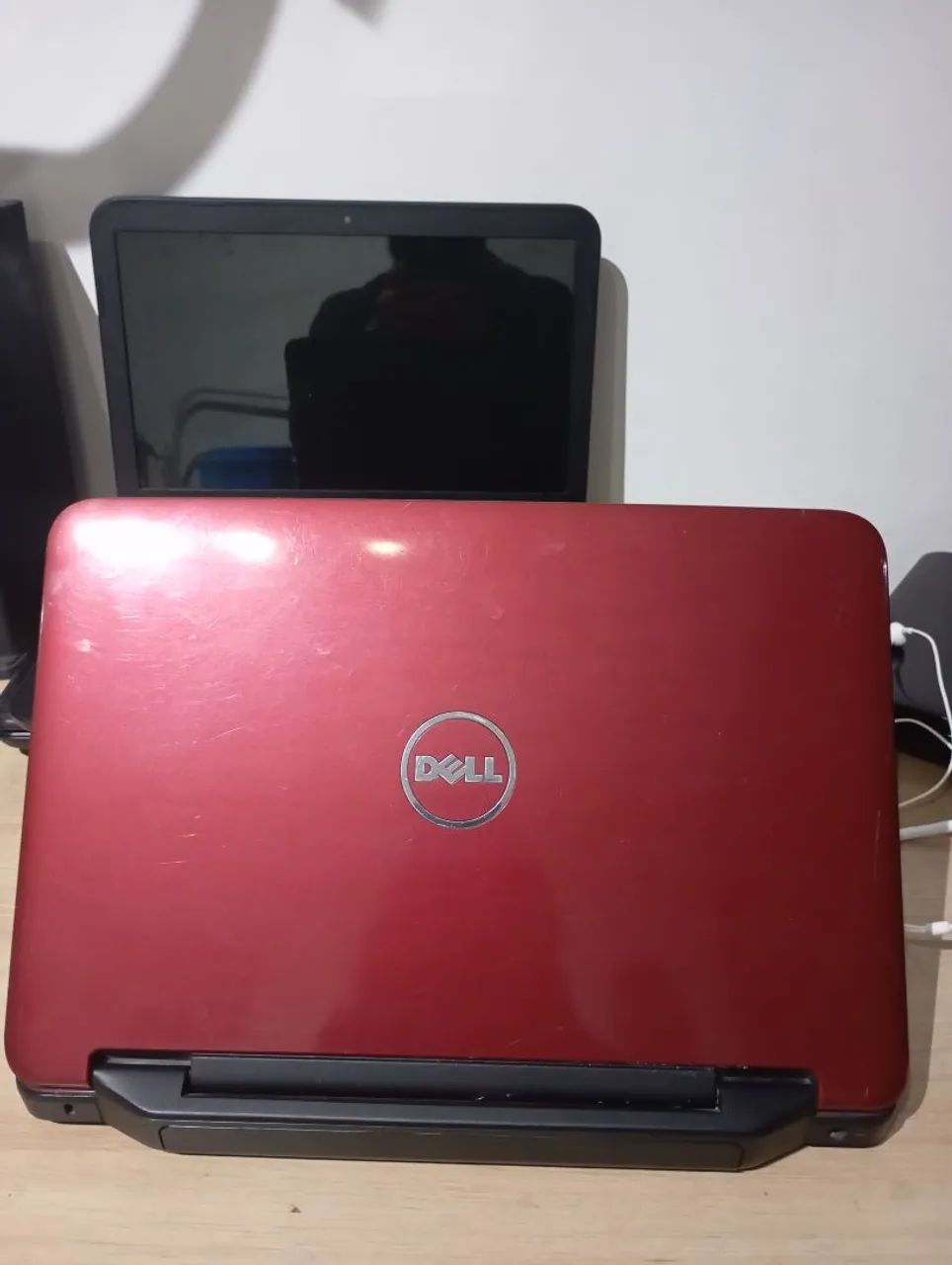 Notebook Dell Inspiron Intel Core i3 Red R$600