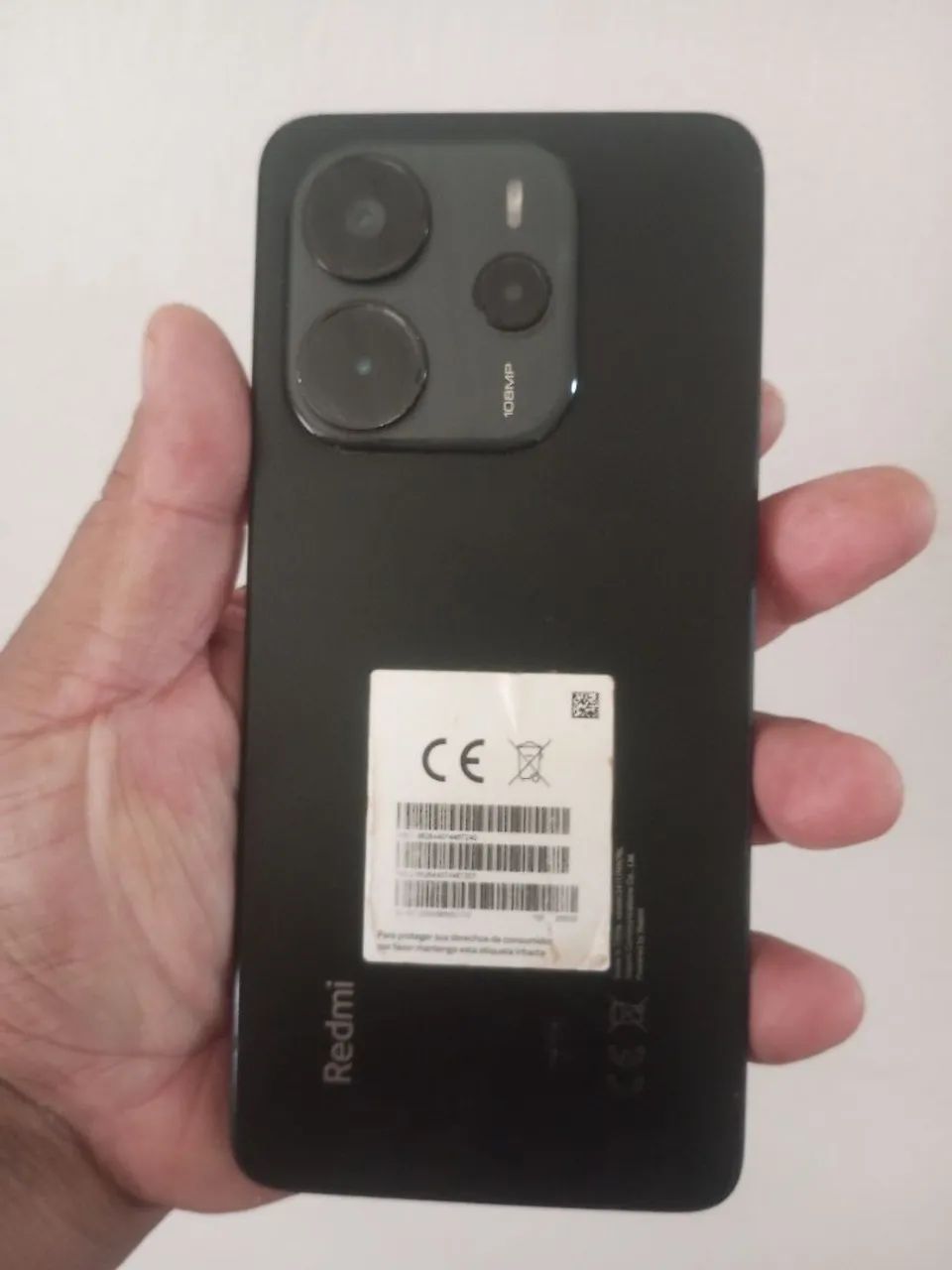vendo celular Redmi note 14 256gb 12 ram com cabo do carregador  - Foto 3