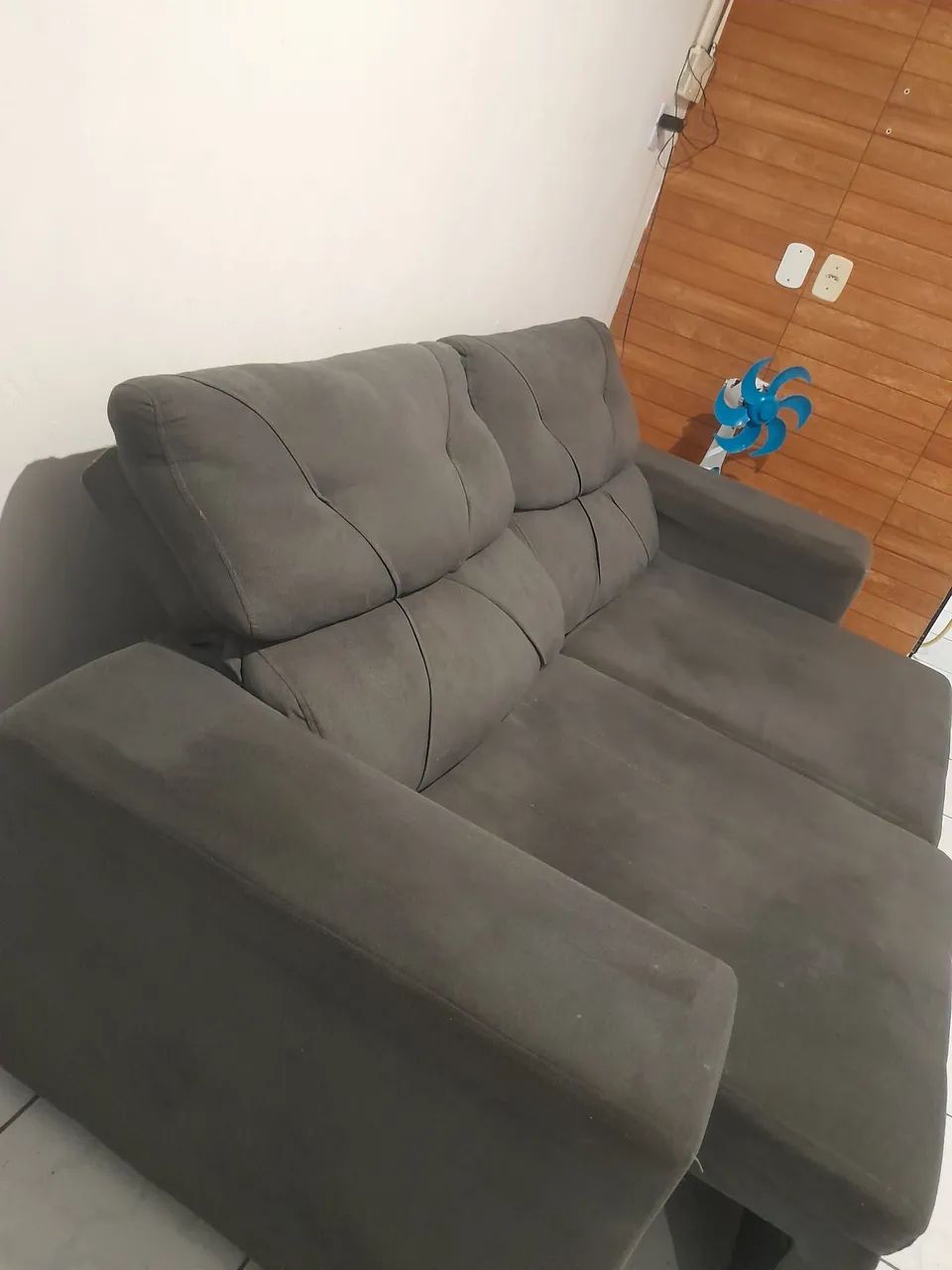 Sofá retrátil portátil. 