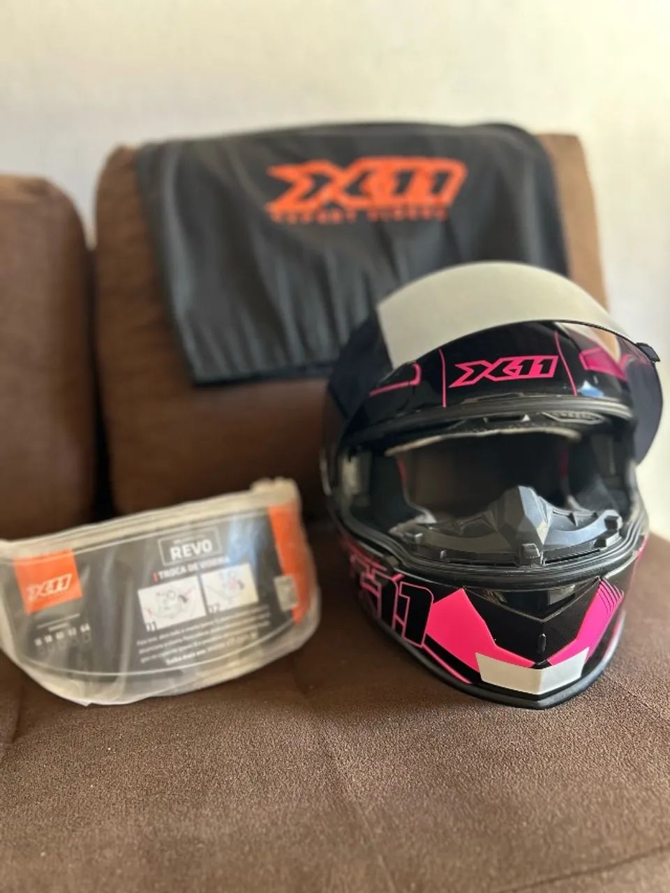 Capacete x11 Revo - Foto 2