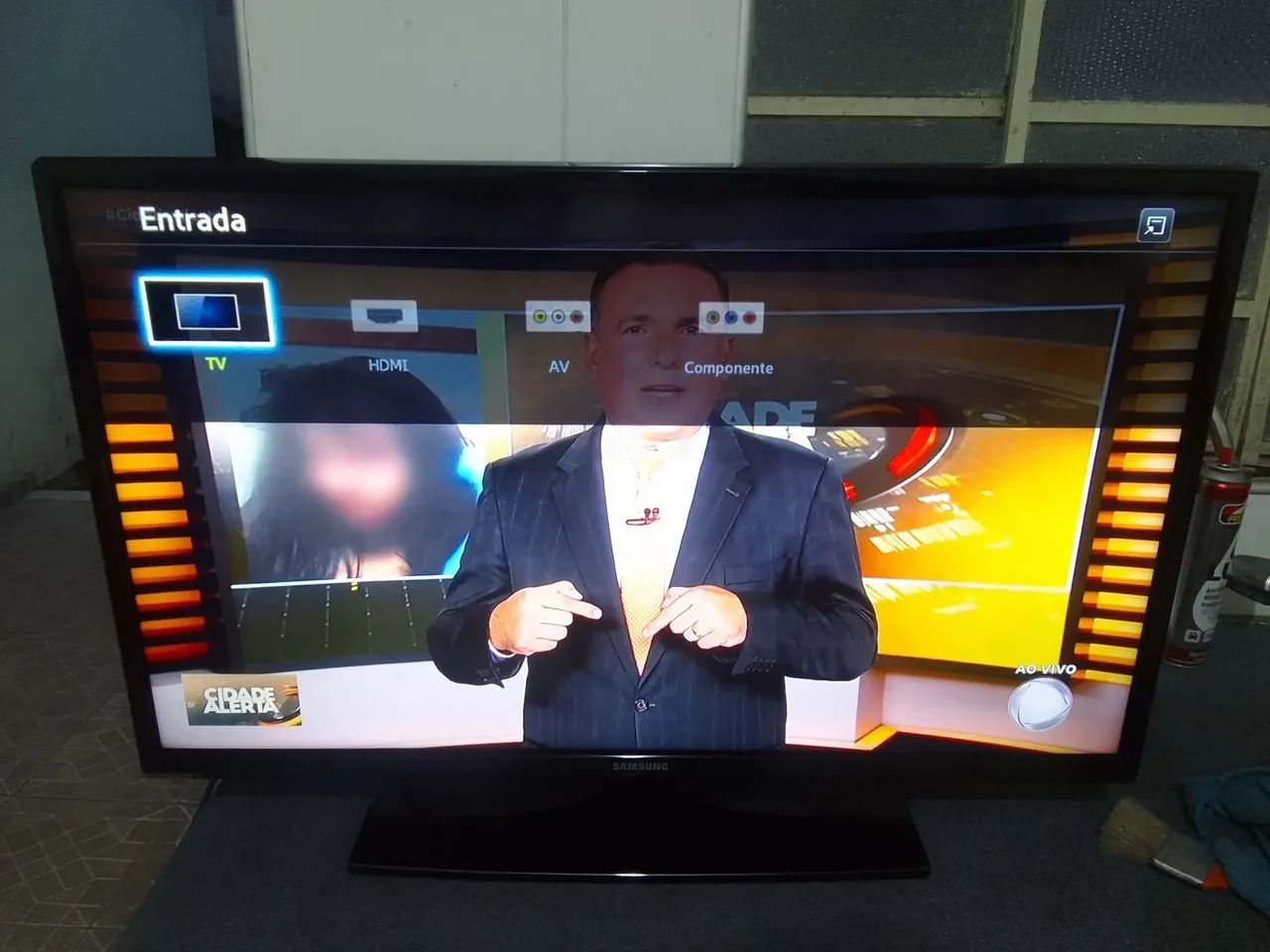 Tv sansung 32polegadas controle digital não é smart fullhd led estado muito bom com base  - Foto 5