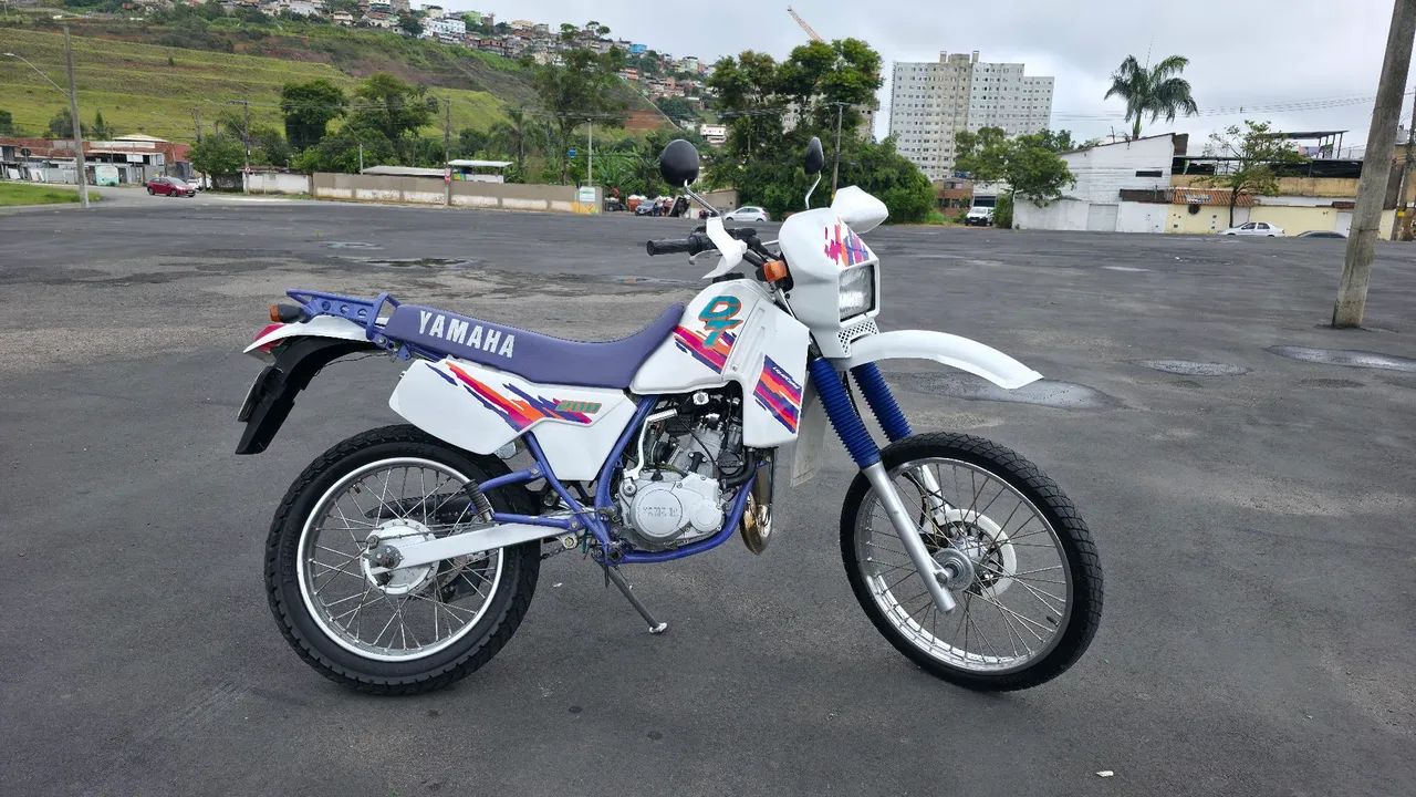 DT 200 1994 