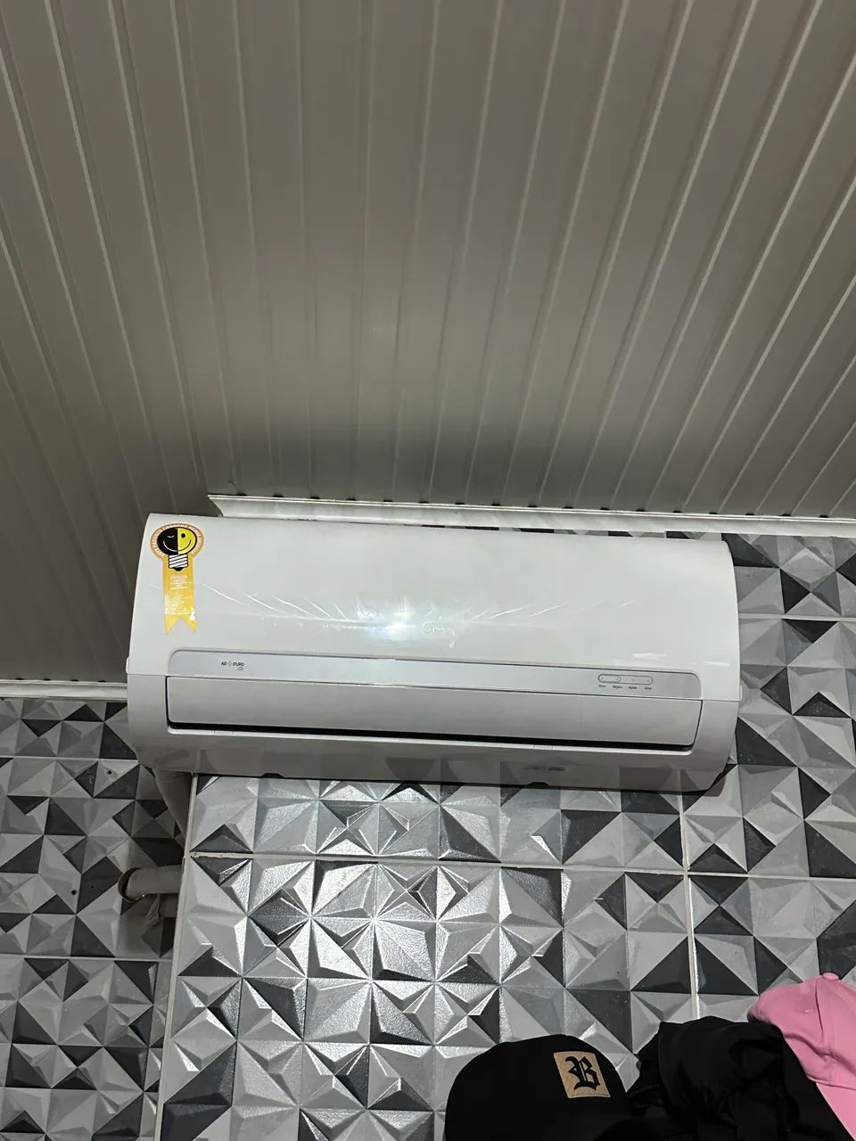 Vendo esse Ar condicionado  - Foto 2