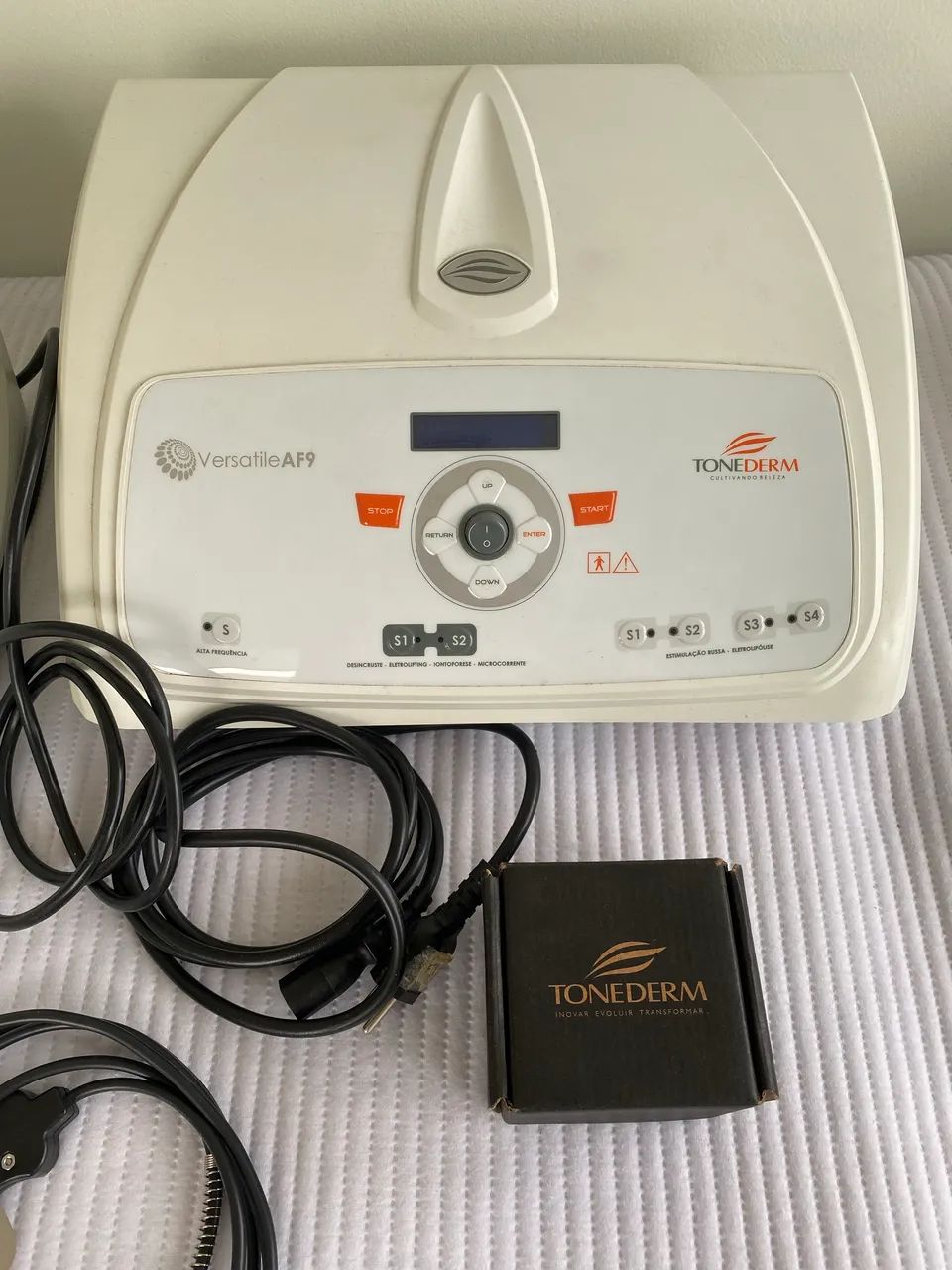 Aparelho médico para estética corporal Versatile 