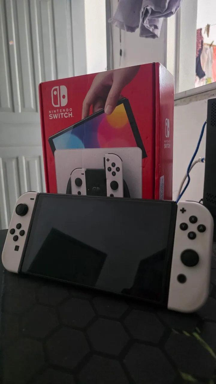 Nintendo Switch 1TB (Destravado) [Vendo/Troco] - Consoles de Vídeo