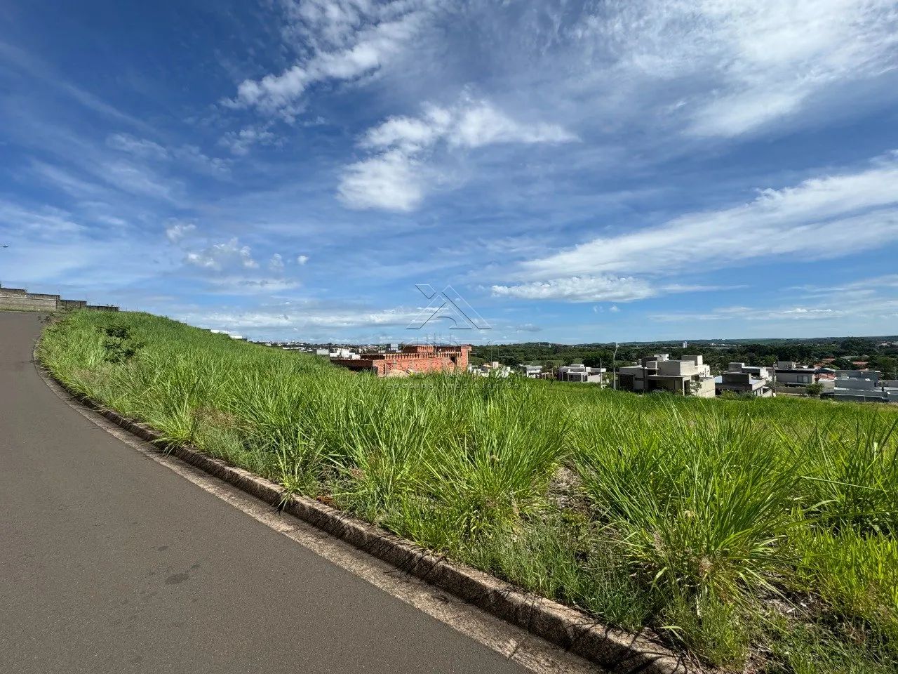 Terreno com 272m², declive, Canadá Residencial - Foto 5