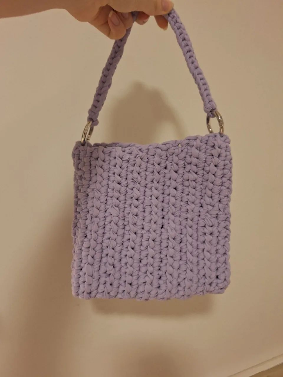 Bolsa de mão lilás crochê - Foto 2