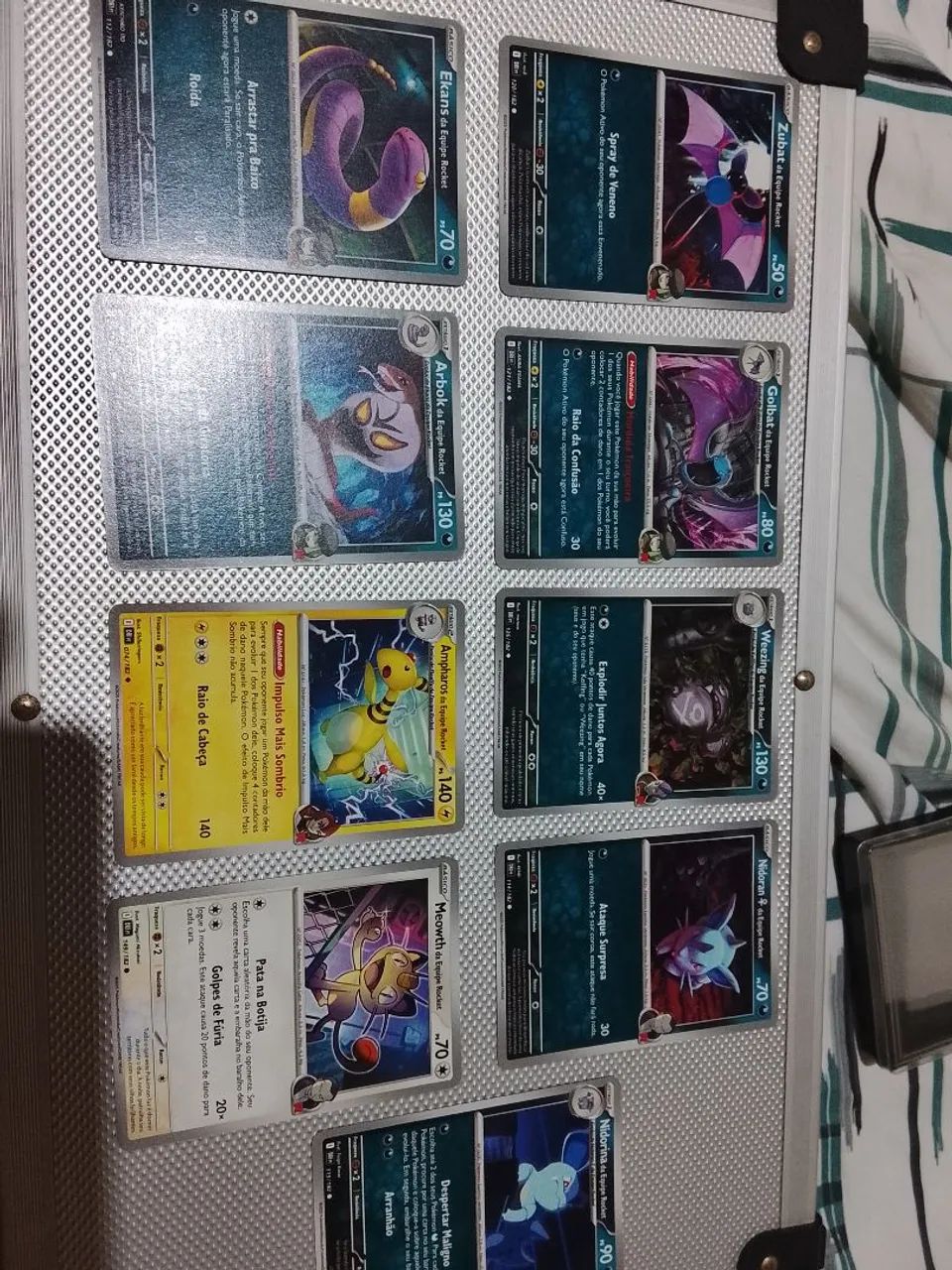 Kit Equipe Rocket Cartas + Luminária R - Foto 4