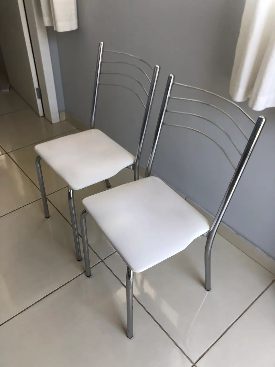Cadeiras - Foto 2